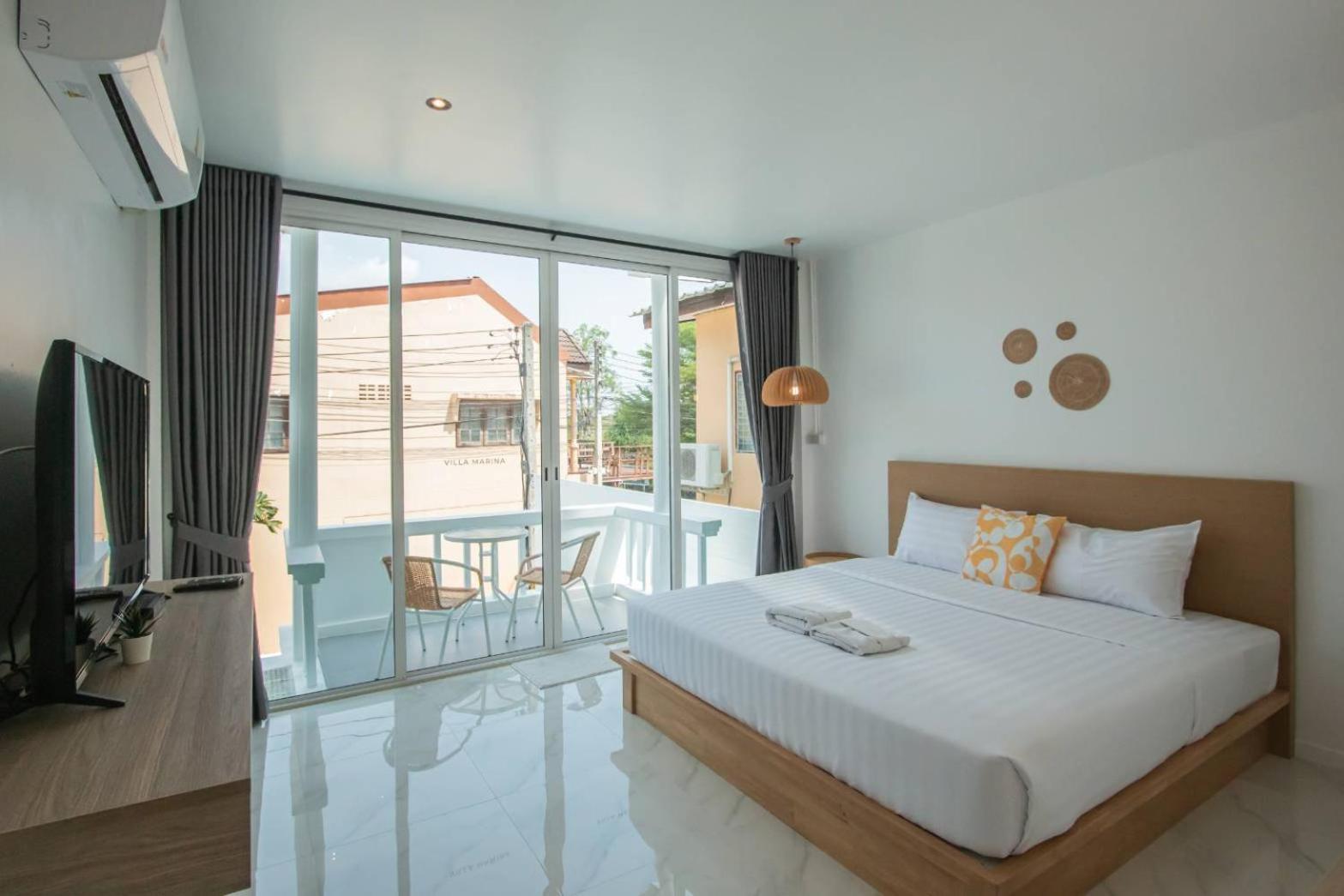 Sun Marina Cha-Am Hotel Bagian luar foto
